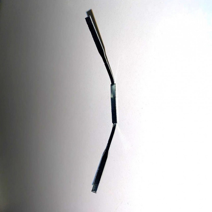 Пружина для микроплинтуса