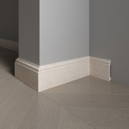 Плинтус напольный Decor Dizayn 701-77