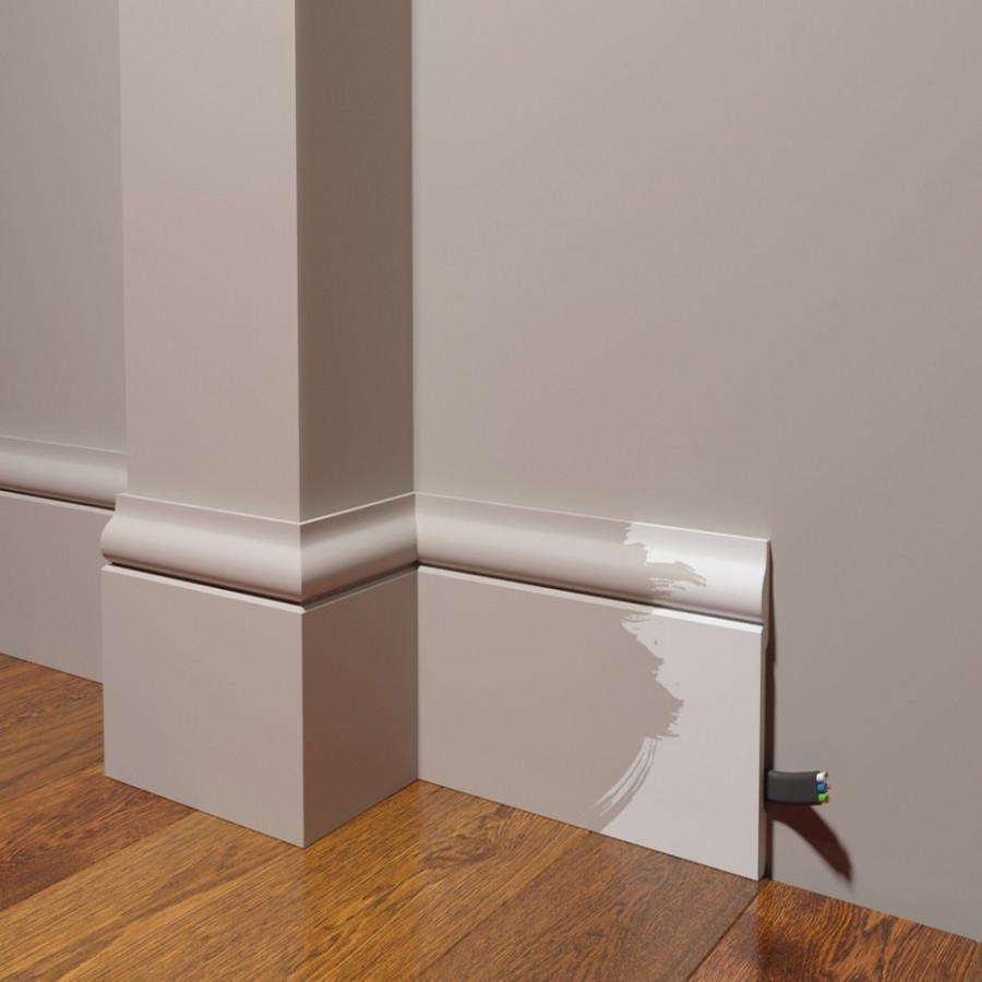 Плинтус напольный Decor Dizayn DD004