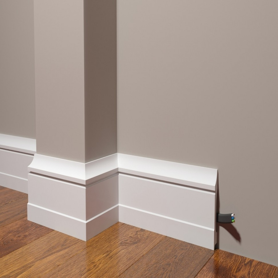 Плинтус напольный Decor Dizayn DD711